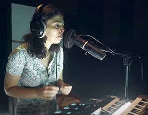 ana lua caiano