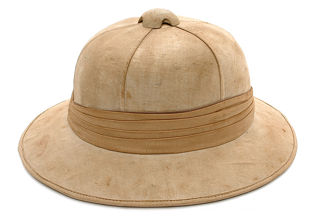 koloniale helm Emblem of imperial power, Pith helmet, probably Congo, late nineteenth century© Musée d’ethnographie de Genève (MEG), photo: M. Johnathan Watts