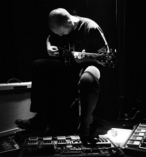 dirk serries live
