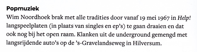 bij het open raam